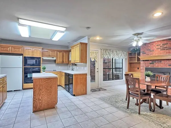 810 Torribrooke Lane, Athens, TX 75751