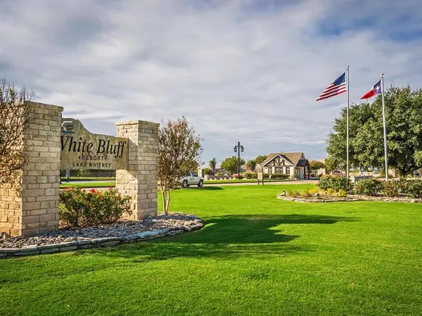 1487 Sage Court, Whitney, TX 76692