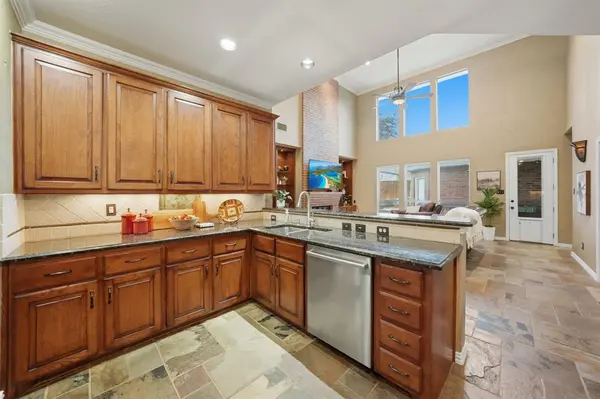 842 Mallard Drive, Coppell, TX 75019