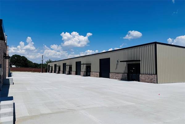 13008 S FM 730, Azle, TX 76020