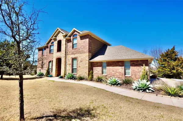 2529 Elk Hollow Lane, Weatherford, TX 76085