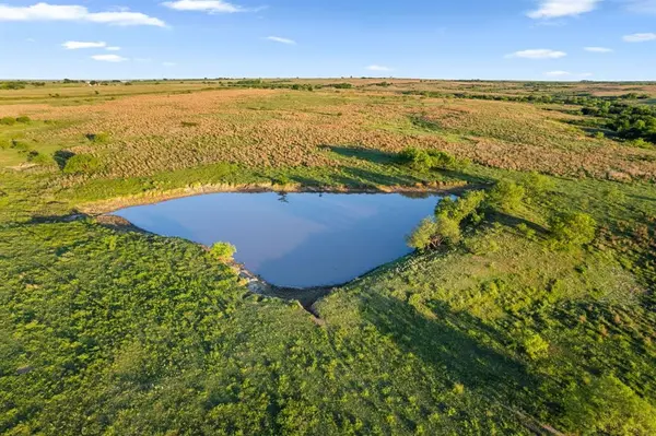 794.5 ac HWY 82, Montague, TX 76261