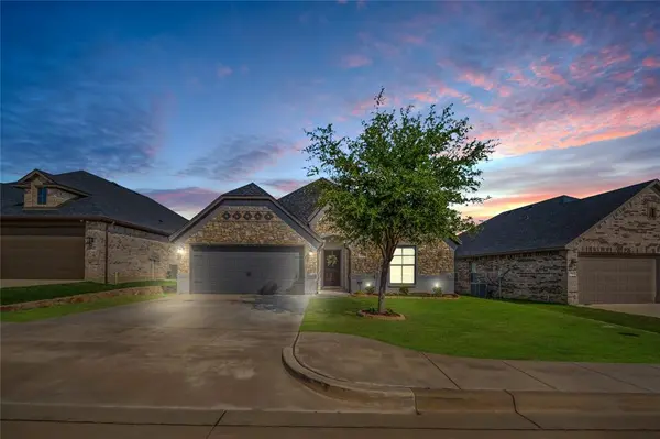 1904 Town Creek Circle, Weatherford, TX 76086