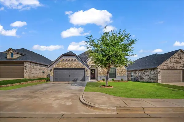 1904 Town Creek Circle, Weatherford, TX 76086