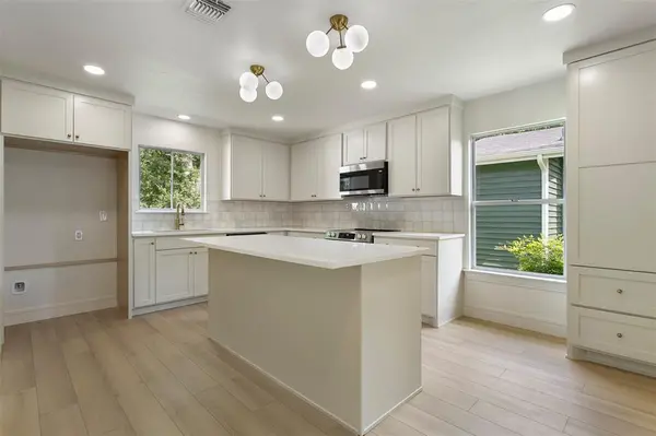 3324 Ryan Avenue, Fort Worth, TX 76110