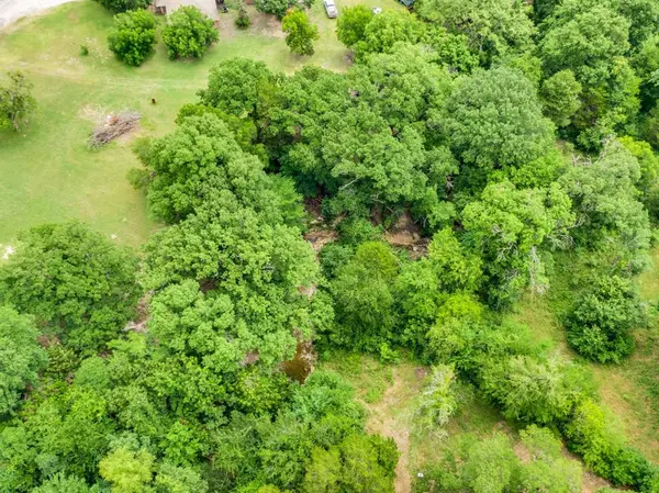 1304 Lariat Circle, Oak Leaf, TX 75154