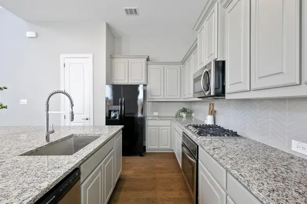 727 Waterbrook Parkway, Argyle, TX 76226
