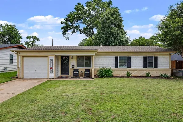 411 E Tucker Boulevard, Arlington, TX 76010