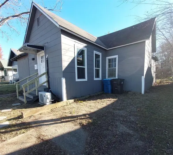 1324 W Morton Street, Denison, TX 75020