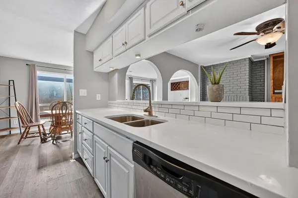 2619 Westgate Drive, Arlington, TX 76015