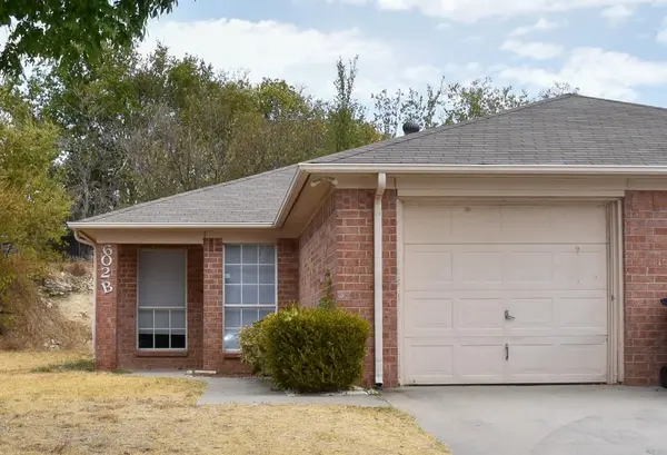 602 Crestridge Court #B, Decatur, TX 76234