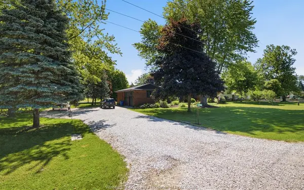 1732 Belle River Road, Lakeshore, ON N0R 1V0