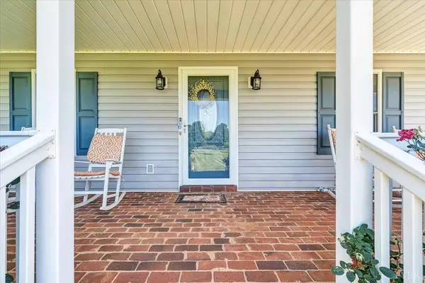 1064 Somers WAY, Forest, VA 24551