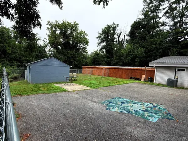 1816 Memorial AVE #1818, Lynchburg, VA 24501