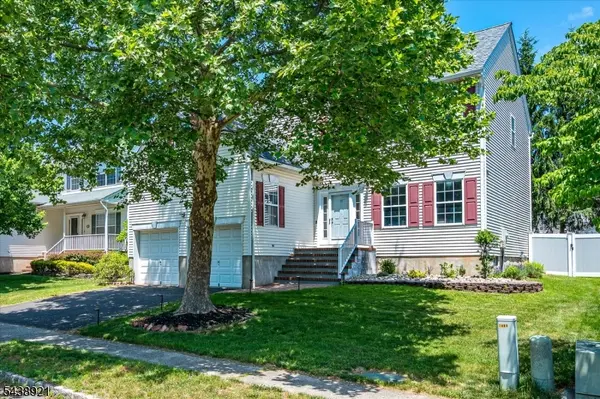 49 Wexford Way, Bridgewater Twp., NJ 08807