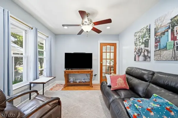207 Buchanan St, Linden City, NJ 07036
