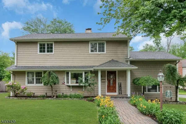 30 Laurel Dr, Wayne Twp., NJ 07470