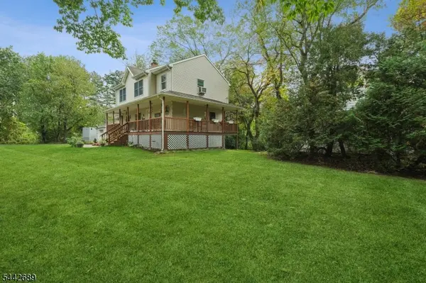 158 Maple St, New Providence Boro, NJ 07974