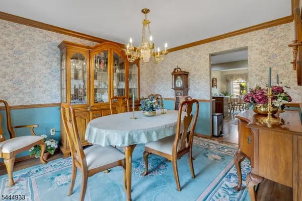 30 Davey Dr, West Orange Twp., NJ 07052