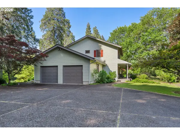 42086 HOLDEN CREEK LN, Springfield, OR 97478