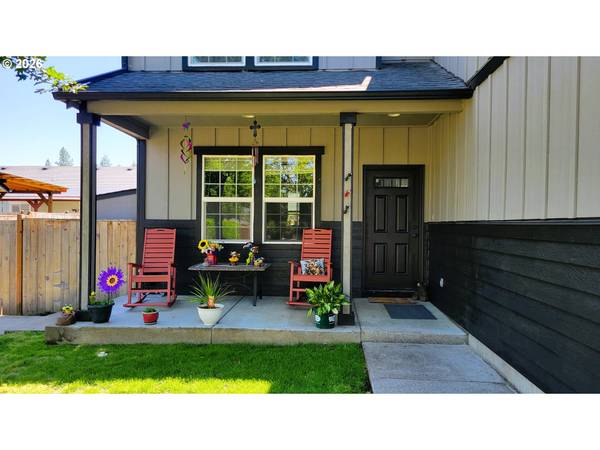 25206 IRENIC AVE, Veneta, OR 97487