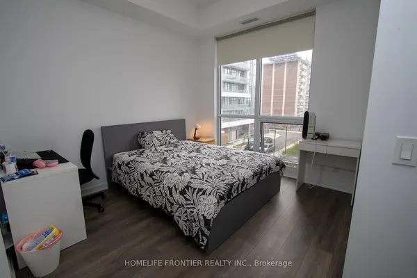 38 Forest Manor RD #315, Toronto C15, ON M2J 1M1