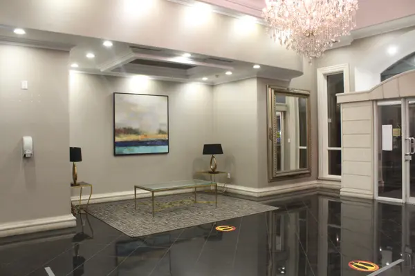 7 Lorraine DR #2109, Toronto C07, ON M2N 7H2