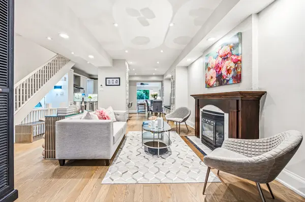 232 Belsize DR, Toronto C10, ON M4S 1M4