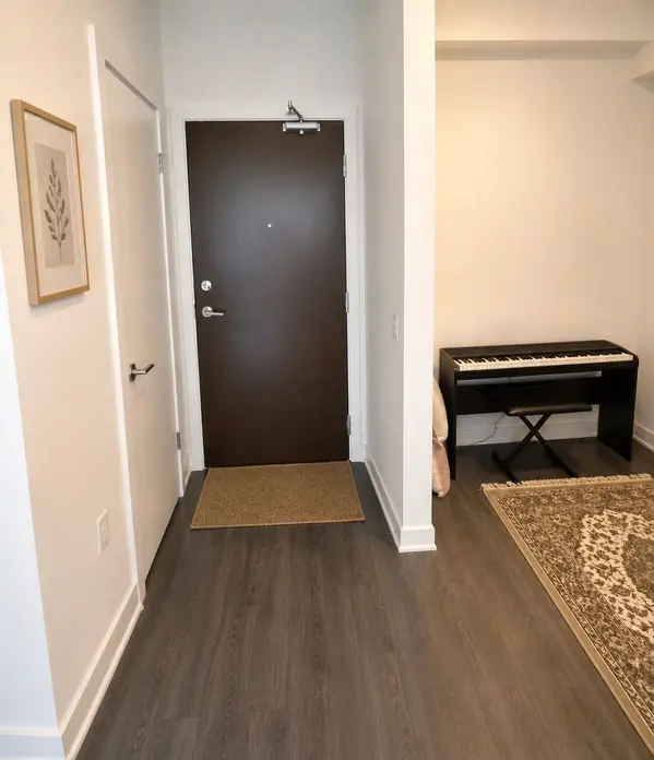 38 Iannuzzi ST #638, Toronto C01, ON M5V 0S2