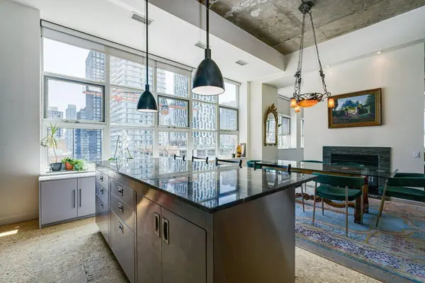 155 Dalhousie ST #PH1, Toronto C08, ON M5B 2P7