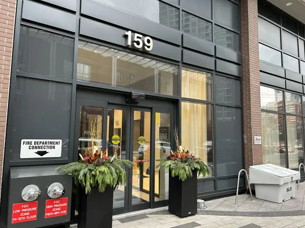 159 Wellesley ST E #303, Toronto C08, ON M4Y 0H5