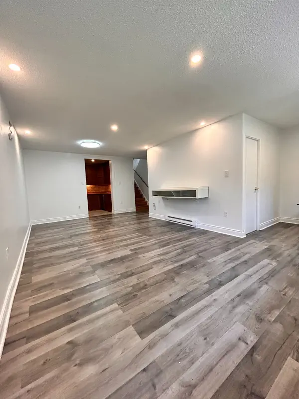 78 Scarborough Golf Club RD #58, Toronto E08, ON M1M 3C5