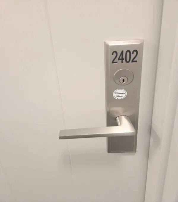 2550 Simcoe ST N #2402, Oshawa, ON L1L 0R5