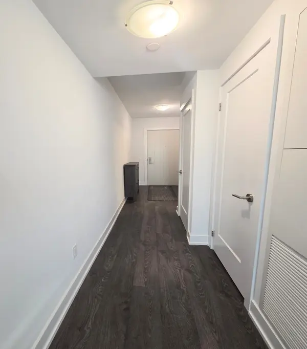 2550 Simcoe ST N #2402, Oshawa, ON L1L 0R5