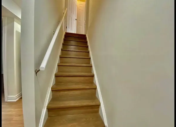 58 Bulmer CRES #Basement, Newmarket, ON L3X 3K1
