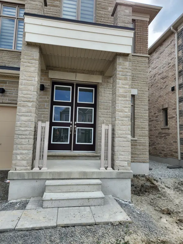 322 Boundary BLVD #MAIN, Whitchurch-stouffville, ON L4A 5E2