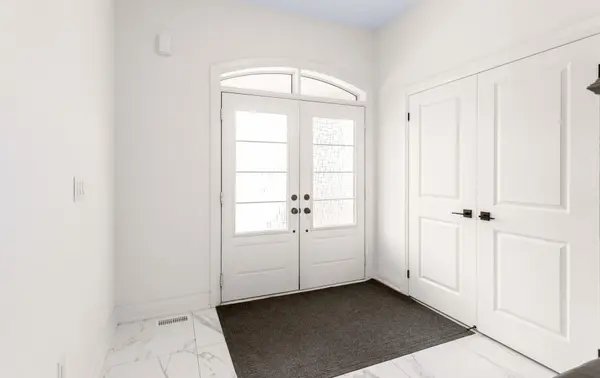 242 Factor ST, Vaughan, ON L4H 5C1