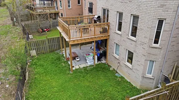 43 Bethany ST, Markham, ON L3S 4T9