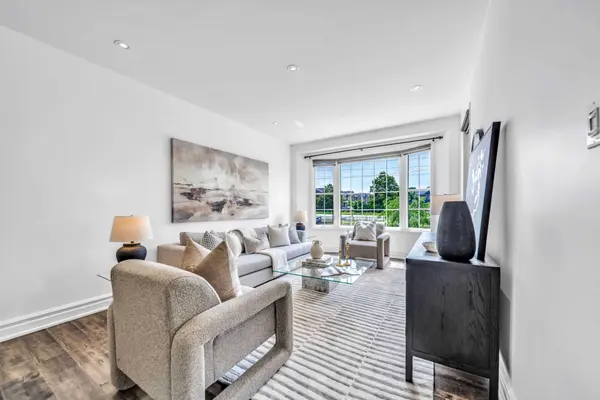 81 Bulmer CRES, Newmarket, ON L3X 3K1