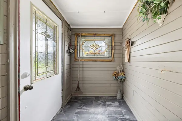 13 Old Pavilion RD, Caledon, ON L7C 3J8