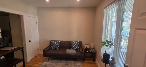 17 Howard Park AVE, Toronto W01, ON M6R 1V3