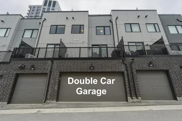 348 Wheat Boom DR #27, Oakville, ON L6H 3V6