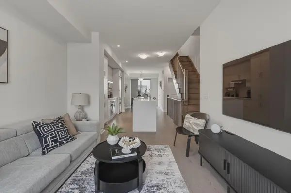 348 Wheat Boom DR #27, Oakville, ON L6H 3V6