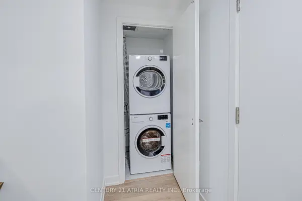 1100 Sheppard AVE W #217, Toronto W05, ON M3K 0E4