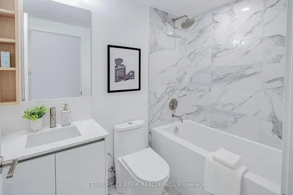 1100 Sheppard AVE W #217, Toronto W05, ON M3K 0E4
