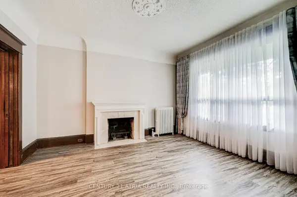 397 Parkside DR, Toronto W01, ON M6R 2Z7