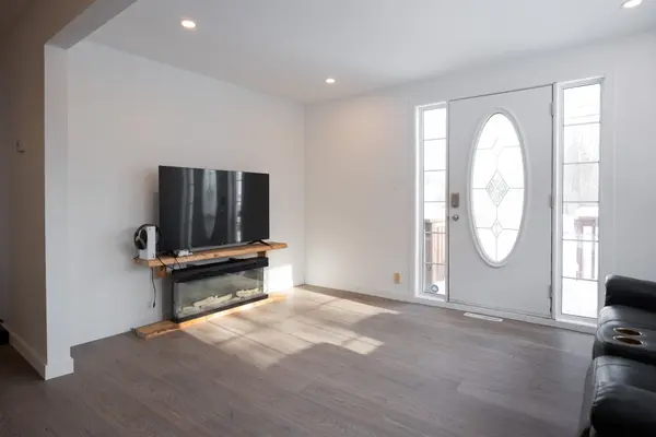 1886 Dalkeith RD, North Glengarry, ON K0B 1E0