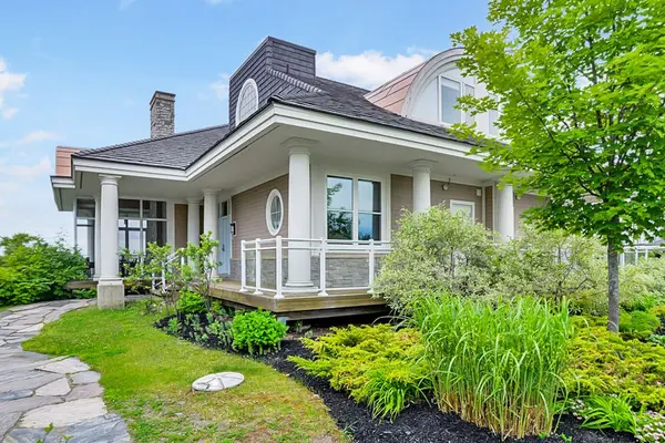 1869 MUSKOKA ROAD 118 N/A W #T202 (A2), Muskoka Lakes, ON P1L 1W8