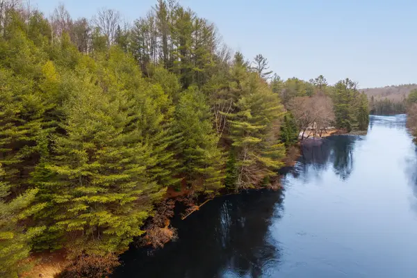 1000 Alpine Ranch RD, Bracebridge, ON P1L 1W9