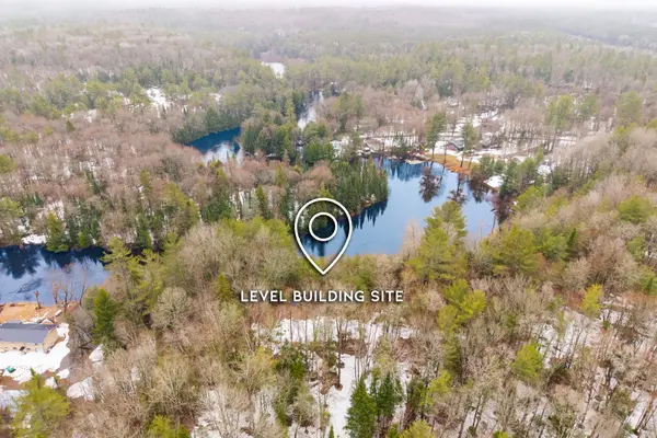 1000 Alpine Ranch RD, Bracebridge, ON P1L 1W9